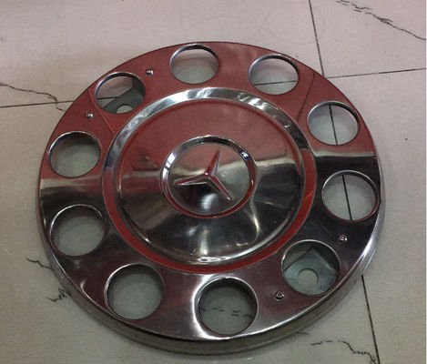 China Custom 22.5 Inch Bus Wheel Covers / 10 Lugnuts Truck Wheel Trims Abti - Corrosion supplier