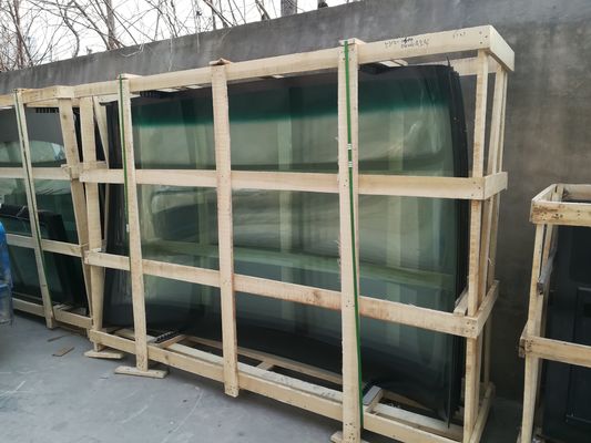 China High Standard Bus Front Glass Visible Light Transmission 80 - 85% Long Lifetime supplier