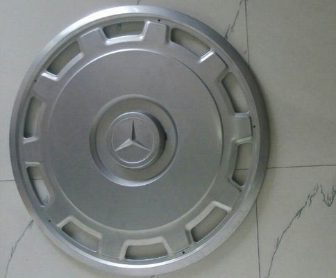 China Mercedes Benz Bus Metal Wheel Covers  , Front And Rear 22.5 Chrome Wheel Simulators supplier