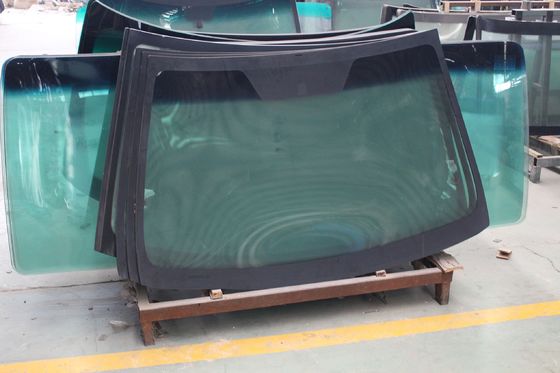 China High Performance Bus Front Windshield  , Laminated Tempered Bus Windscreen Impact Resistance supplier