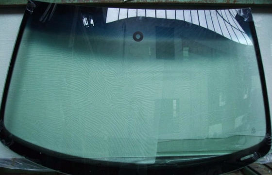 China Yutong Bus Front Windshield Glas , Car Front Windshield UV - Shielding Rate 99% supplier